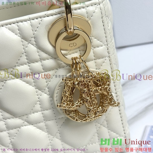 #��� Lady Dior �̴� ���̵�� M0505-1001