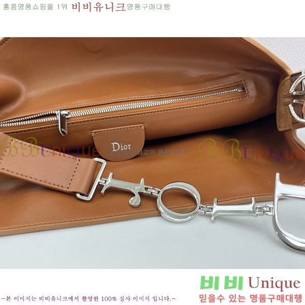 #��� ���ʼ� �ش��� JONATHAN ANDERSON ȣ���� M856324-2