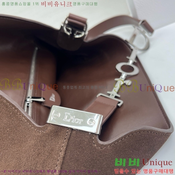 #��� ���ʼ� �ش��� JONATHAN ANDERSON ȣ���� M856325-4