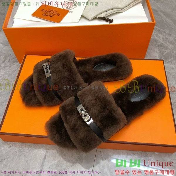 ޽   þ  W861000-4