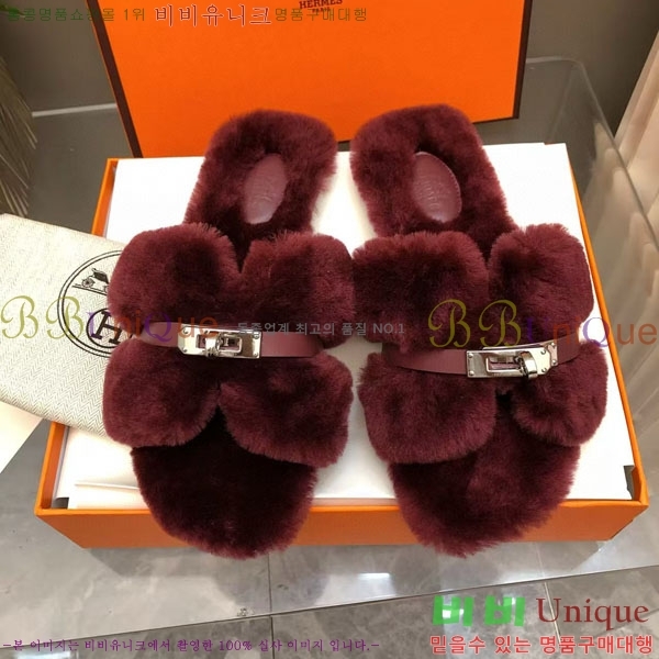 ޽   þ  W861001-1