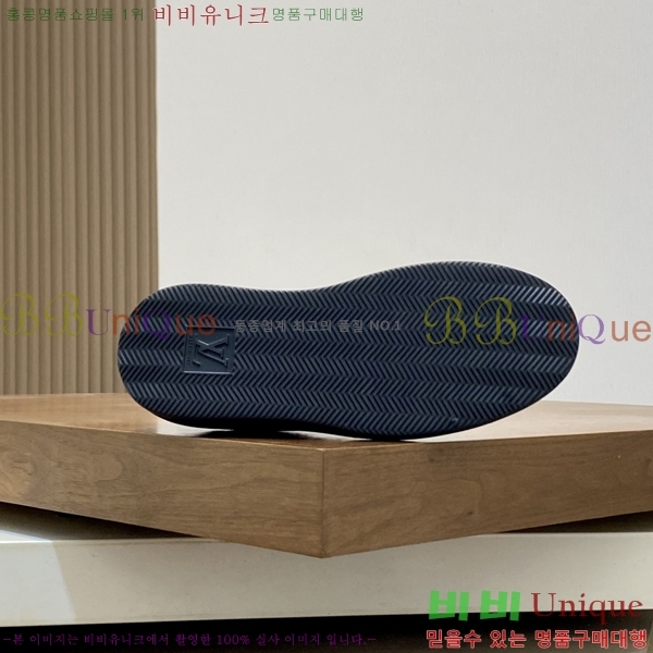 ���� ���̺��� ����Ŀ�� L08234875-2