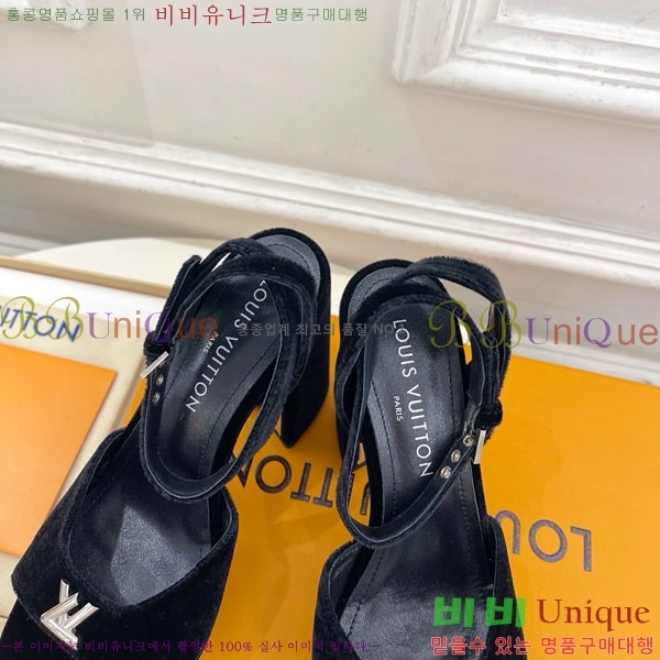 ���̺��� �÷��� ���� 37LV575802-5 ��11cm