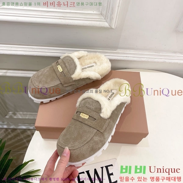 �̿�̿� �þ �� ������ 32MU902700-4