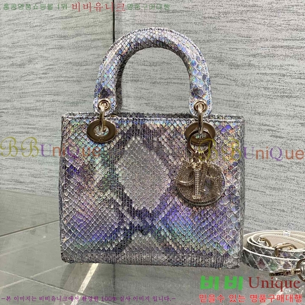 #��� ���̵�� ���� M0531-701