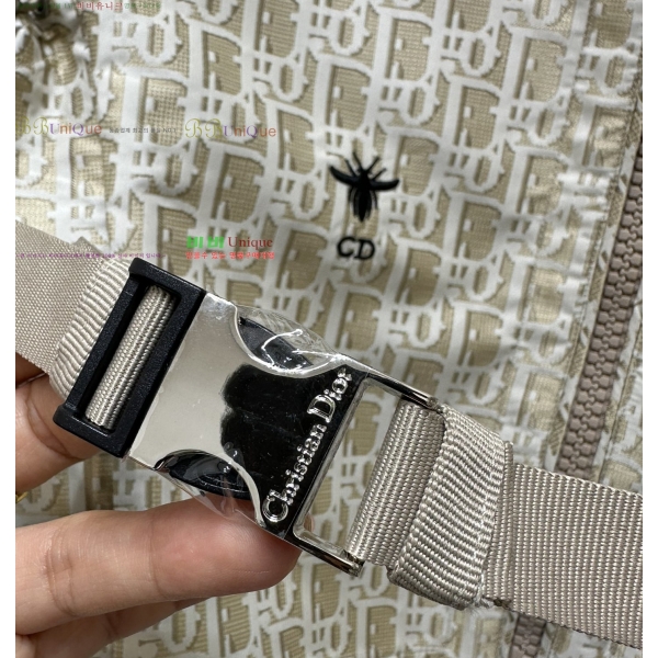 ���� ��* ĳ�־� �ĵ� ���� 37DR25122617-1