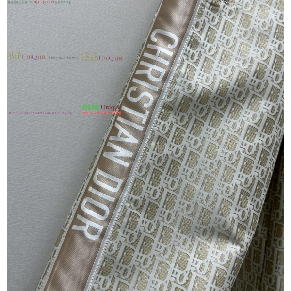 ���� ��* ĳ�־� ��� ���� 37DR25122618-1