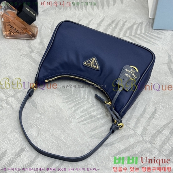 #����� ������� 2005 ���ǾƳ� Ʈ���� �����Ϸ� ȣ���� 1N204N-1008