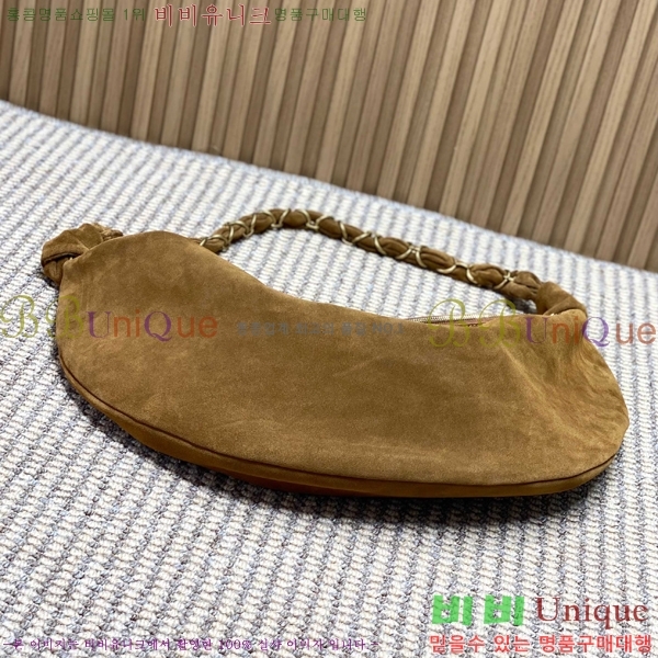 #���ζ� �Ƹ����� ȣ���� 862210-301