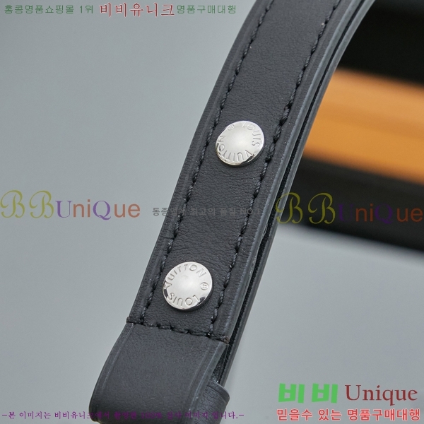 ���̺��� ĳ���� �̽�Ʈ ����Ʈ M28160-1