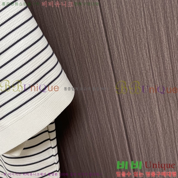 ���� ���ڷ� ��ġ�ڸ� ���� Ƽ���� BC7254722-1