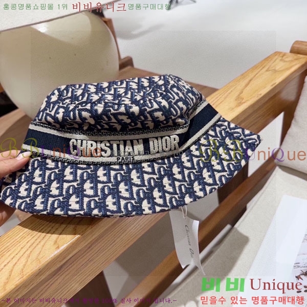 ��* ���� DR28429-4