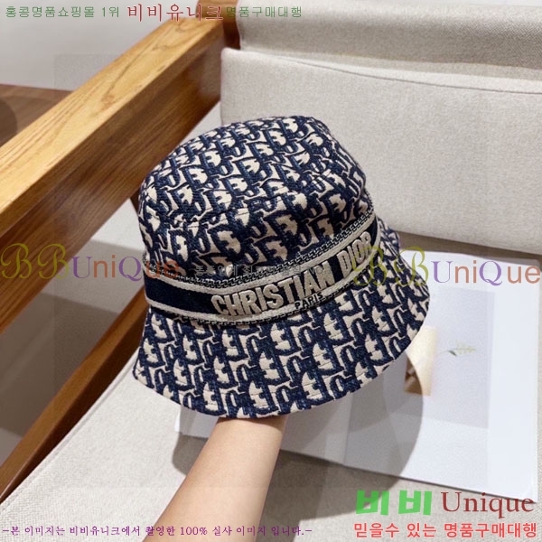 ��* ���� DR28429-4