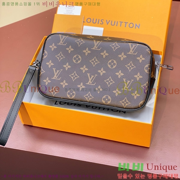 #���̺��� ī���� Ŭ��ġ M42838-101