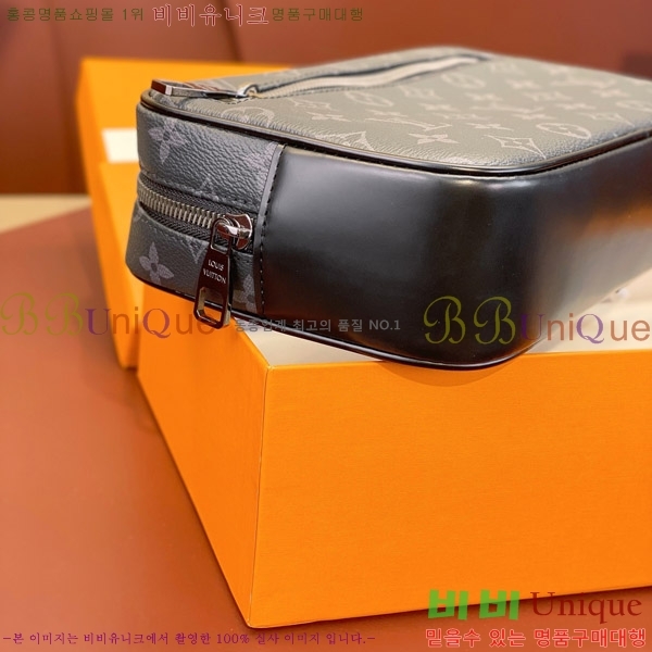 #���̺��� ī���� Ŭ��ġ M42838-102