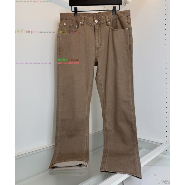 ���� ���ڷ� ��ġ�ڸ� û���� BC247836