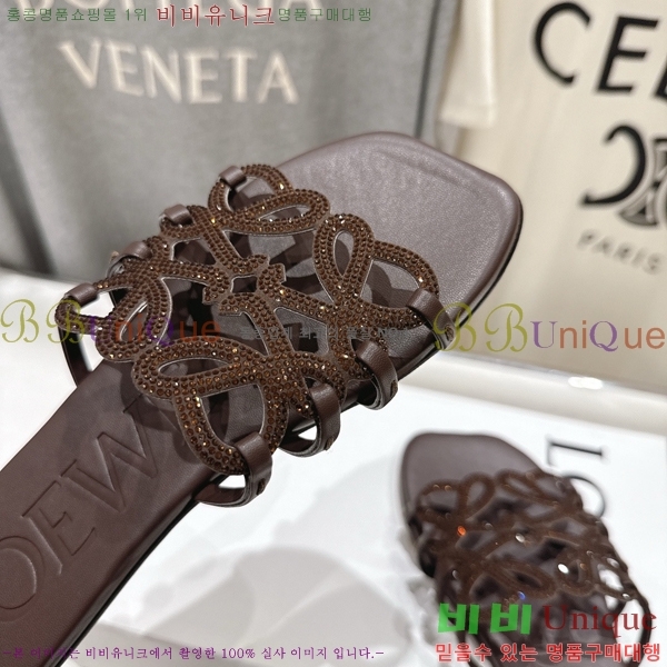 �ο��� ��Ż �ֳʱ׷� �����̵� ���� 27LW852602-2