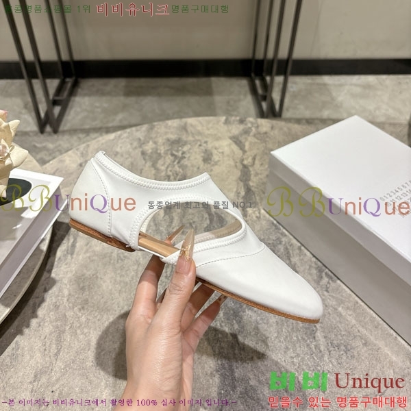 �������������� �÷����� M52206-3