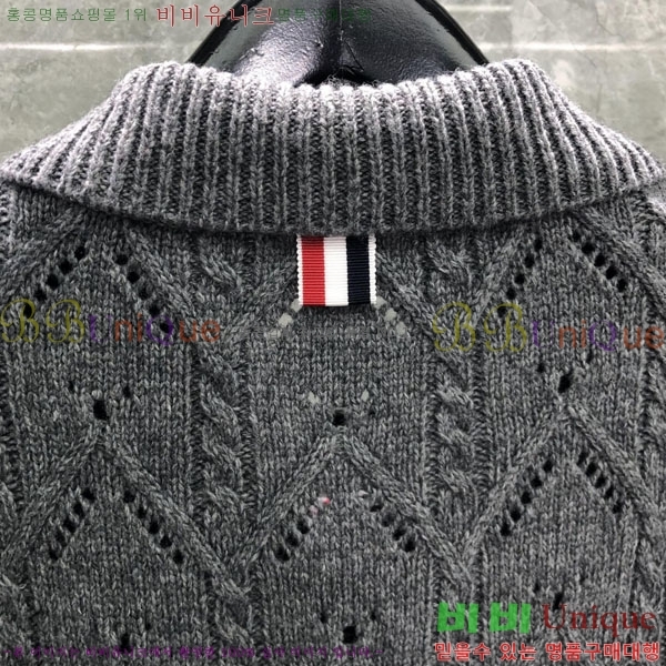  ����� ī�� ���� Ƽ���� TB68890-1