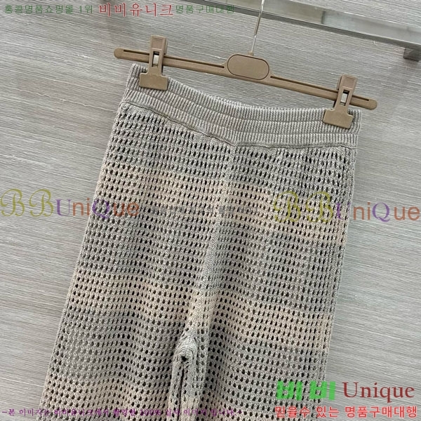 ���� ���ڷ� ��ġ�ڸ� ��Ʈ BC34677-4