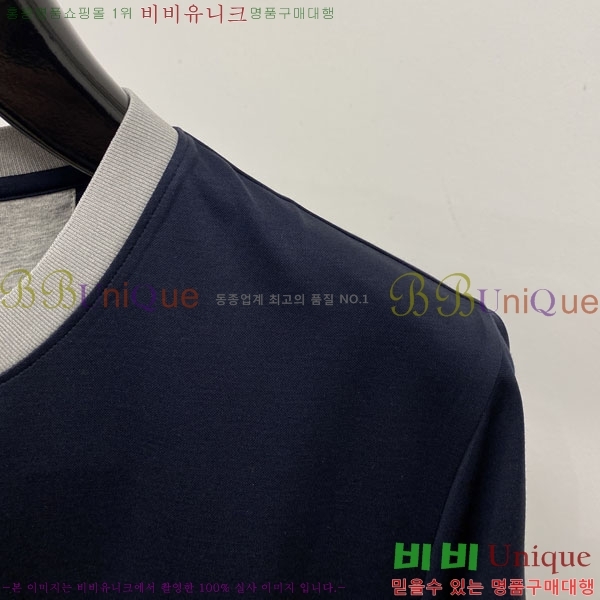 ���� ���ڷ� ��ġ�ڸ� ���� Ƽ���� BC725493-2