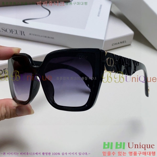 ��* ���۶� D90705-4