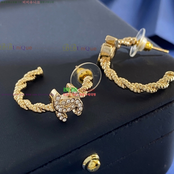 ���� ��* �Ͱ��� CH3560430-17