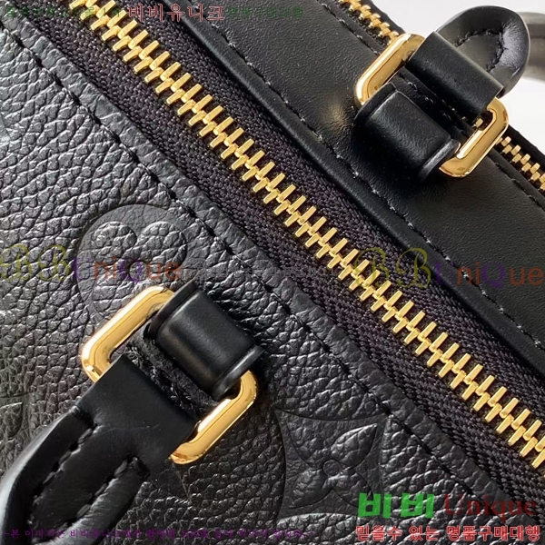 #����*�� ��ī�̶��� MM M28406-1001