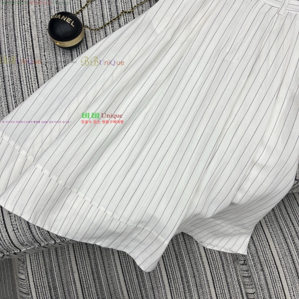 ���� ���ڷ� ��ġ�ڸ� ��ĿƮ BC3457803-1