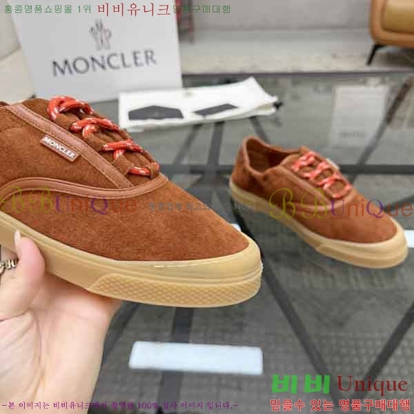 ���� ��**�� ����Ŀ�� M2N66902-5