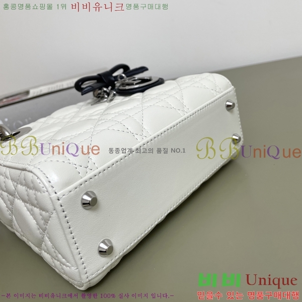 #��� Lady Dior �̴� ���̵�� M00318-204