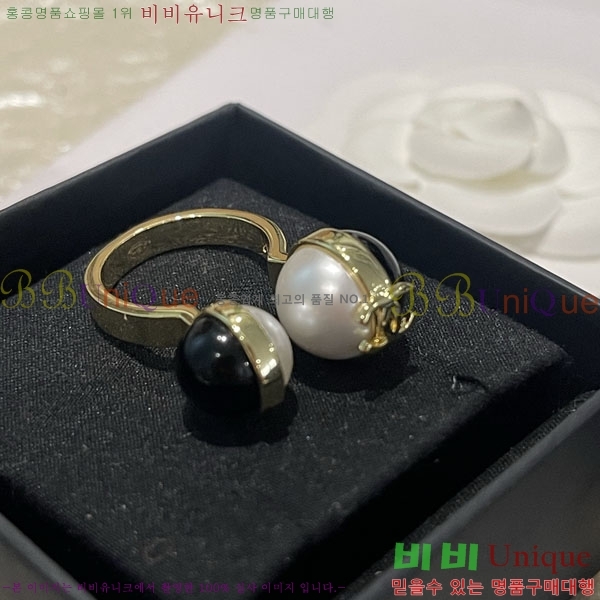 ��* ���� CHA123044-7