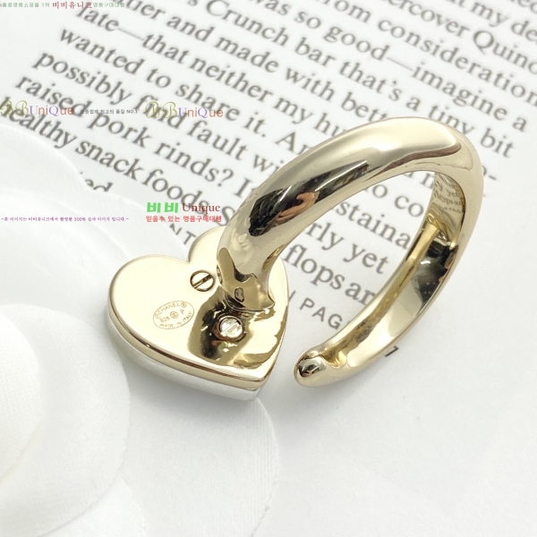 ��* ���� CHA123044-8