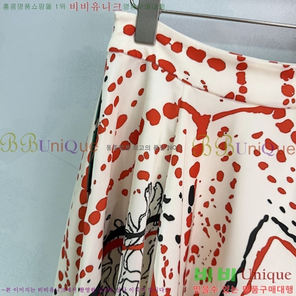 ���� ��* ��ĿƮ CH2470457-6