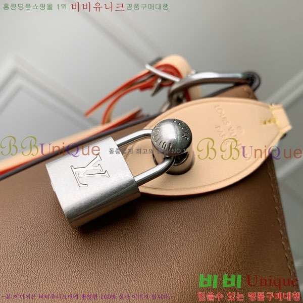 #����*�� �谡���� ȣ���� M28392-102