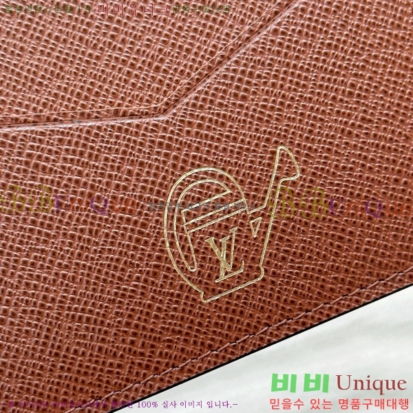 #����*�� �н���Ʈ Ŀ�� ���� ���̽� ������� M27548-501