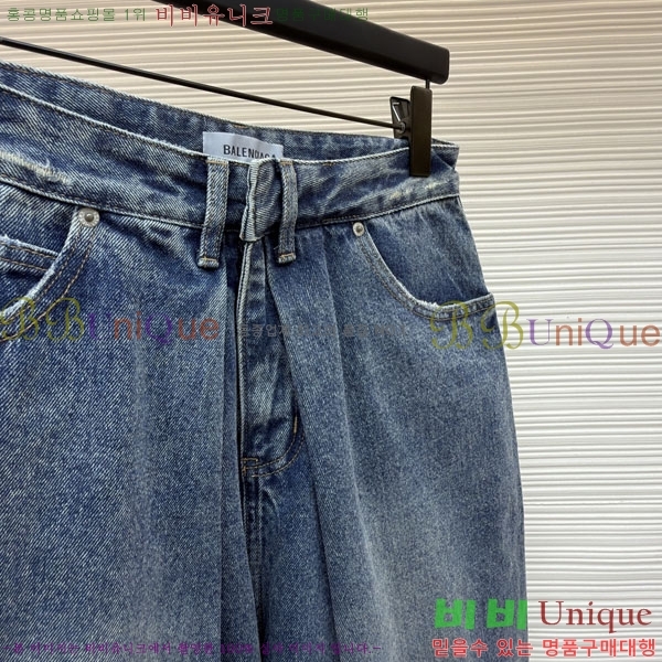 �������� �߷��þư� �ݹ��� BA136906