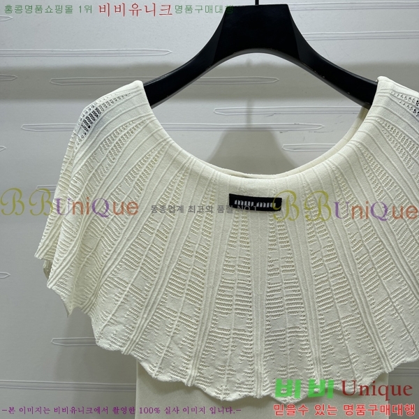 ���� �̿�̿� ���� Ƽ���� MIU7460848-5
