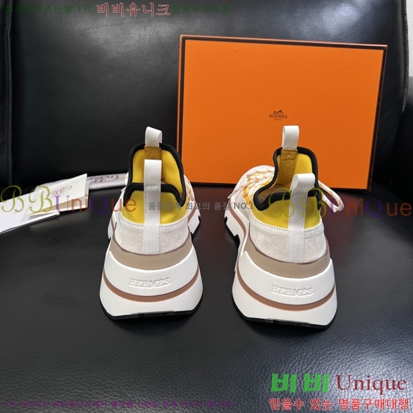 ���� �����޽� �ȭ H3E1180-2