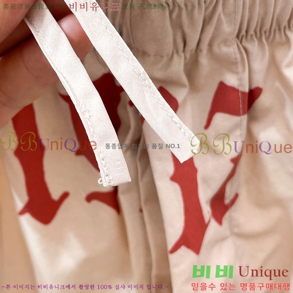 ���� �߷��þư� �ݹ��� BA136769