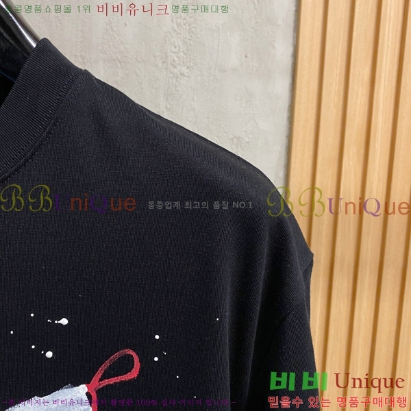���� �߷��þư� ���� Ƽ���� BL55379-3