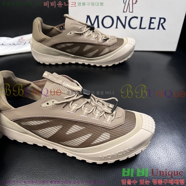 ���� ��**�� ����Ŀ�� MO9906801