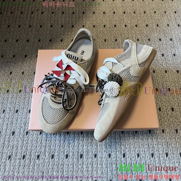 ���� �̿�̿� ����Ŀ�� M1050677-1