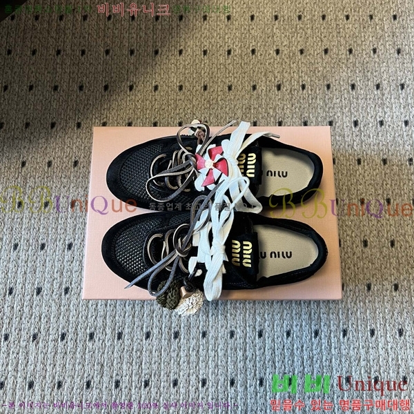 ���� �̿�̿� ����Ŀ�� M1050677