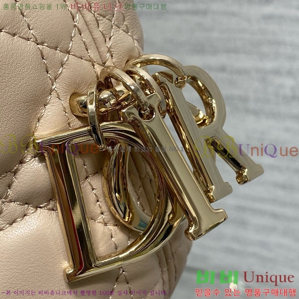 #��* ������ ȣ�� �� �̴� M2868-7