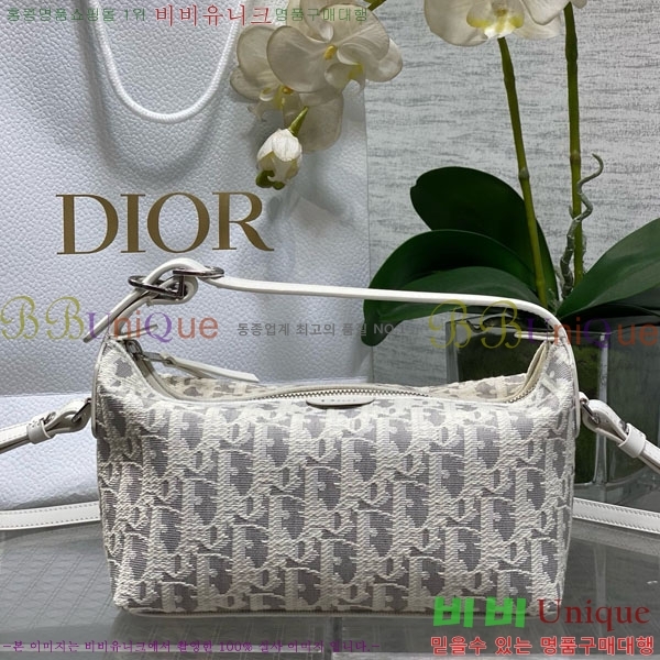 #��* �븶�� �Ŀ�ġ �̵�� S5554-3