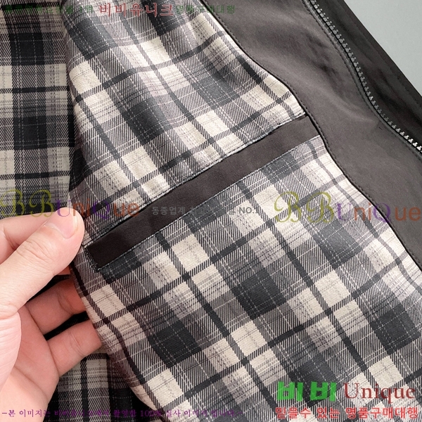���� ���ڷ� ��ġ�ڸ� ���� BC618244