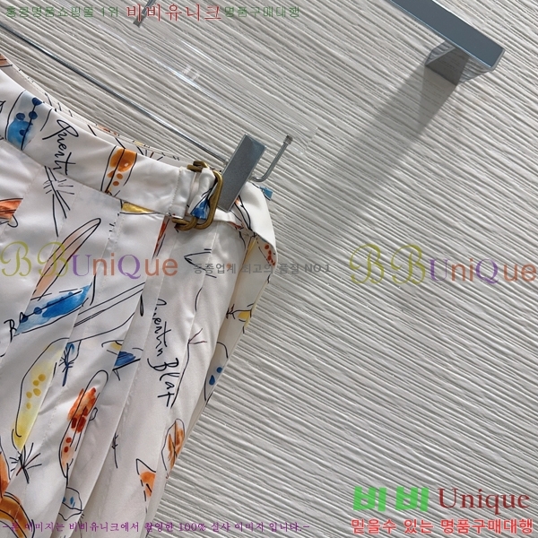 ���� ������ ��ĿƮ 30BU268725-2